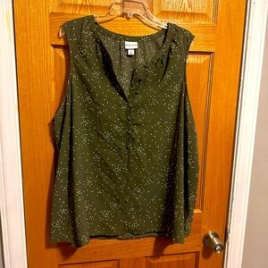 Ava and Viv Olive tank